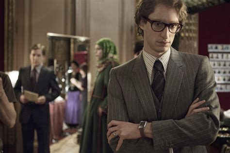 yves saint laurent avec pierre niney|yves Saint Laurent film.